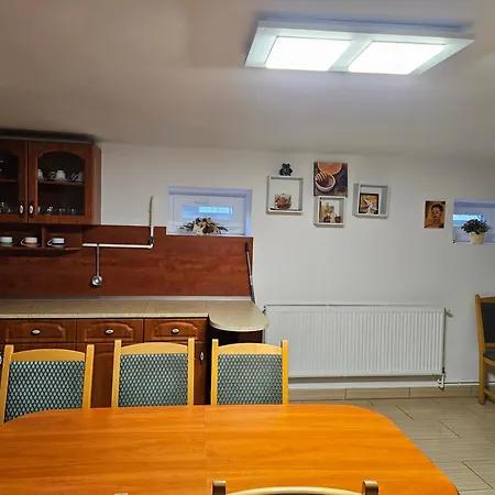 아파트 Tiszaviz Vendeghaz