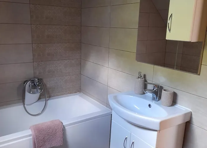 Tiszaviz Vendeghaz Apartament